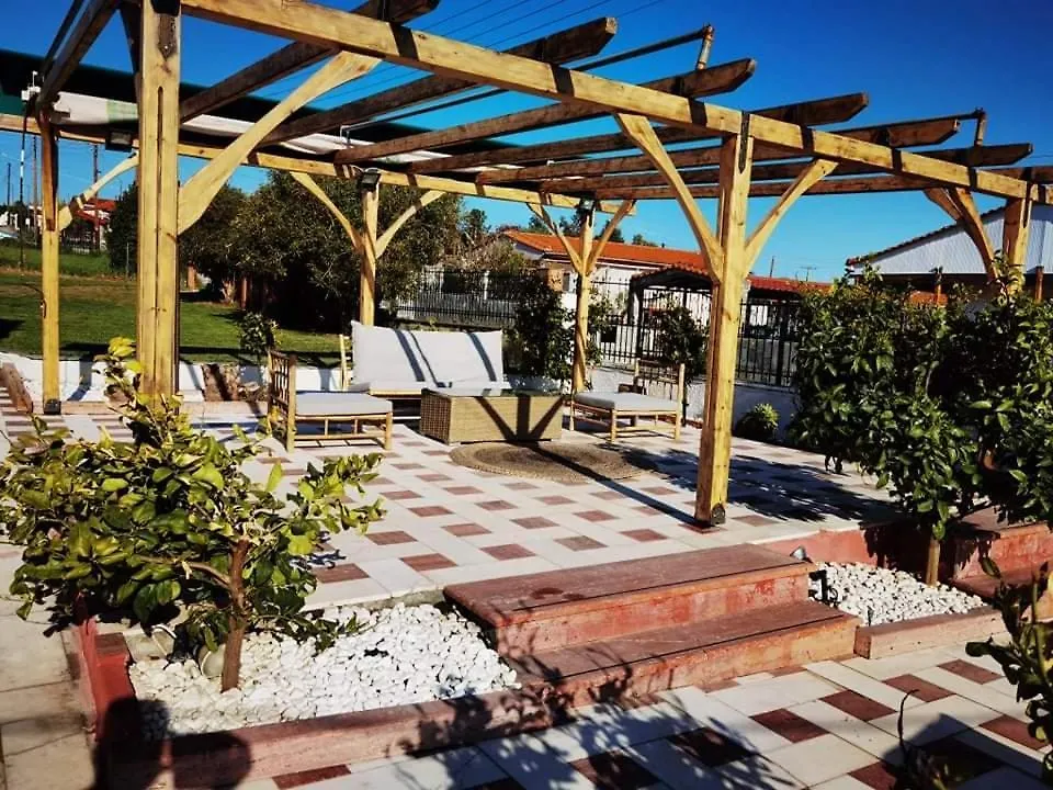 Rural Villa Private Pool, Bbq, Court ,20' Airport Nea Kallikrateia