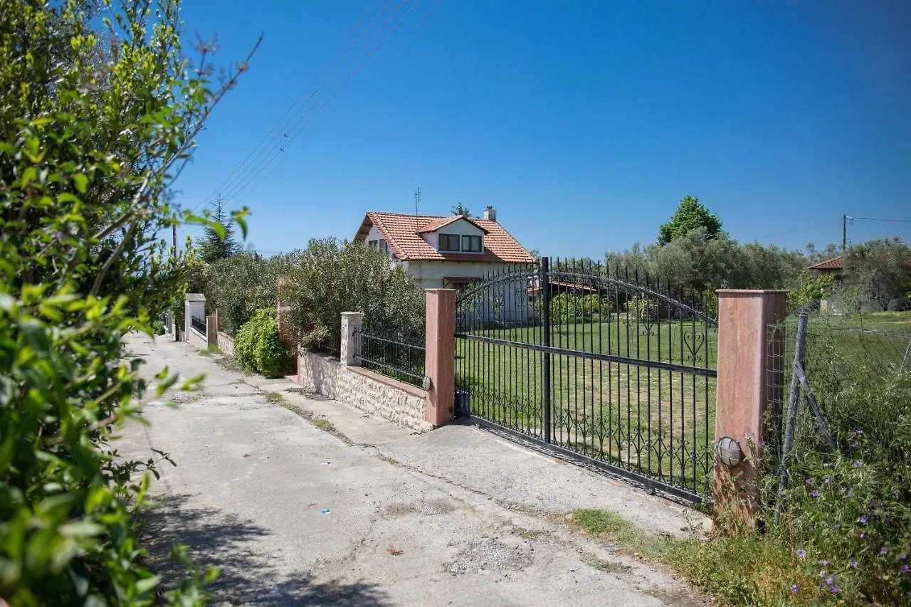 Rural Villa Private Pool, Bbq, Court ,20' Airport Nea Kallikrateia