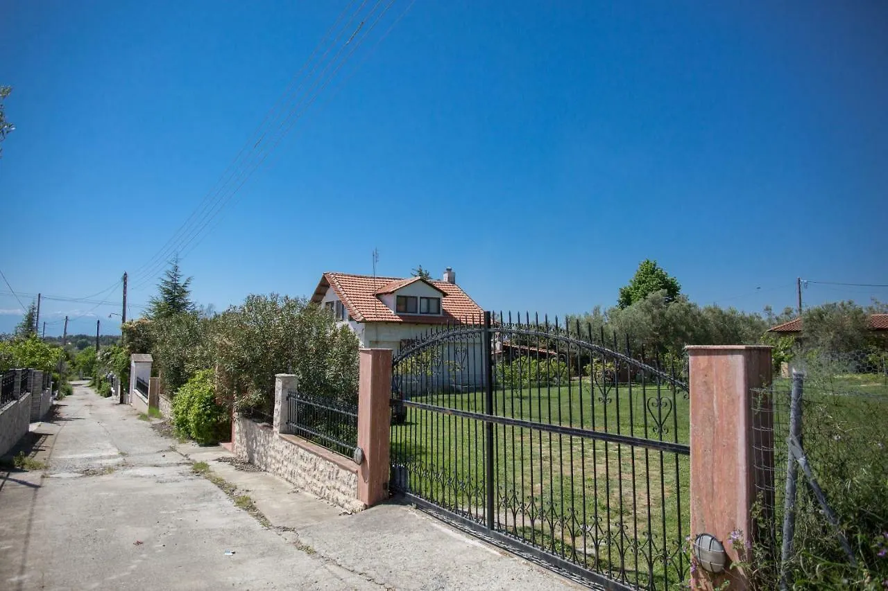 Rural Villa Private Pool, Bbq, Court ,20' Airport Nea Kallikrateia